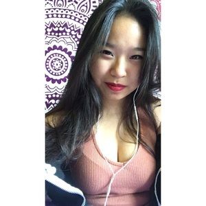 Meet your Posher, Nicole